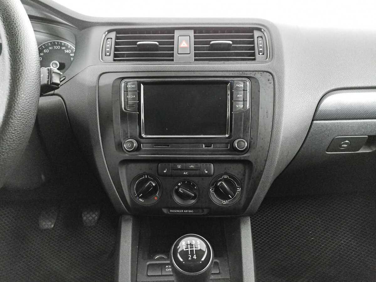 Volkswagen Jetta, 2014 Фото №15