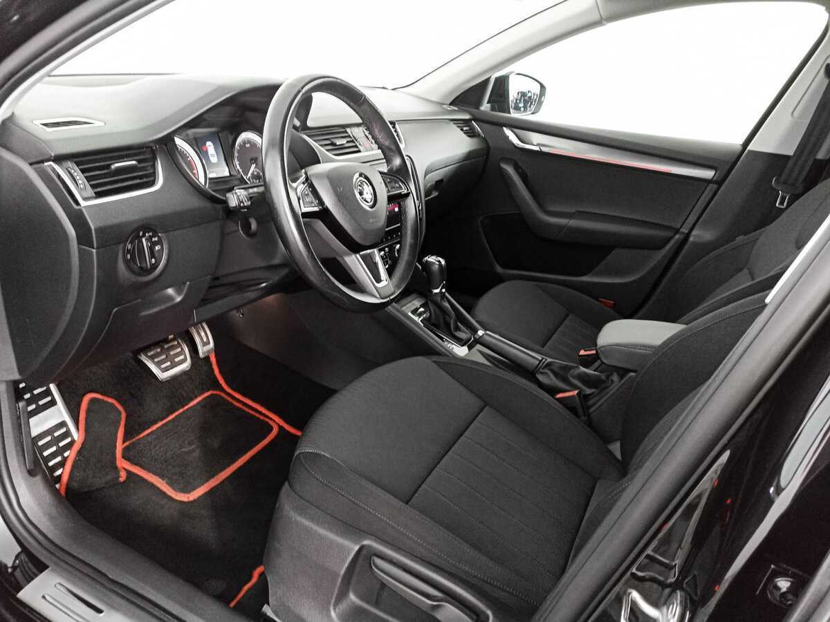 Skoda Octavia, 2018 Фото №14