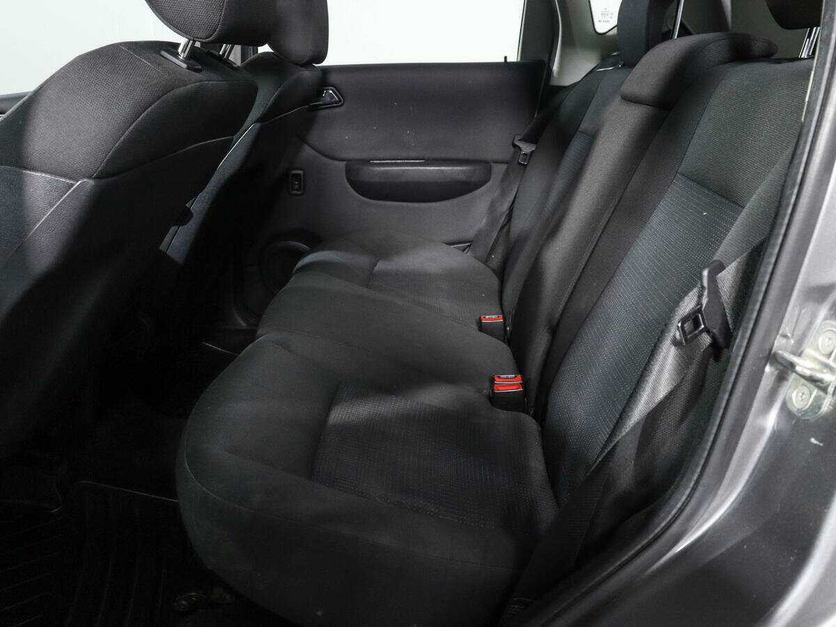 Mercedes-Benz A-Класс 180, 2012 Фото №9