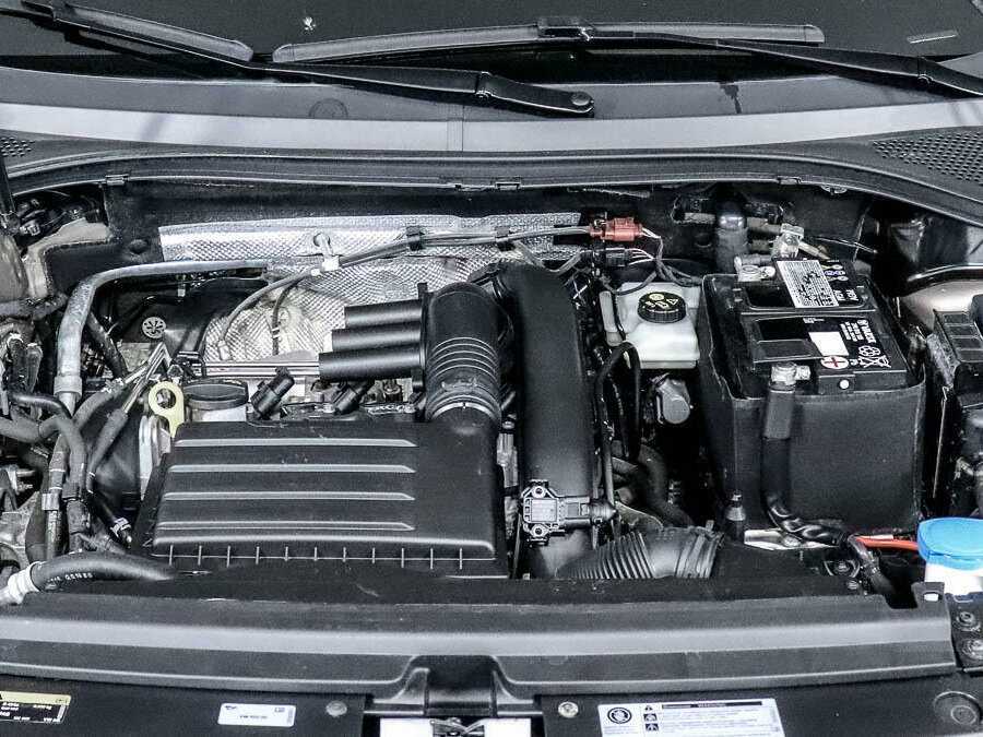 Volkswagen Tiguan L, 2018 Фото №15