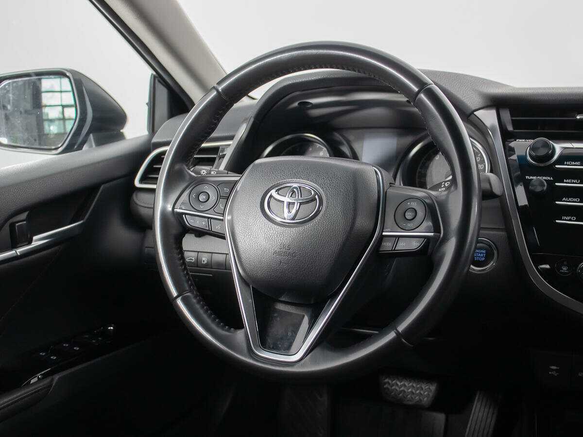 Toyota Camry, 2018 Фото №19