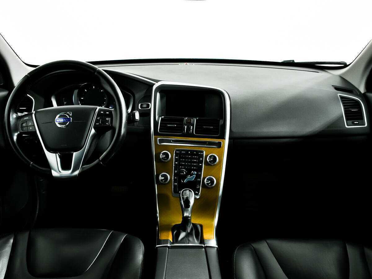 Volvo XC60, 2016 Фото №9