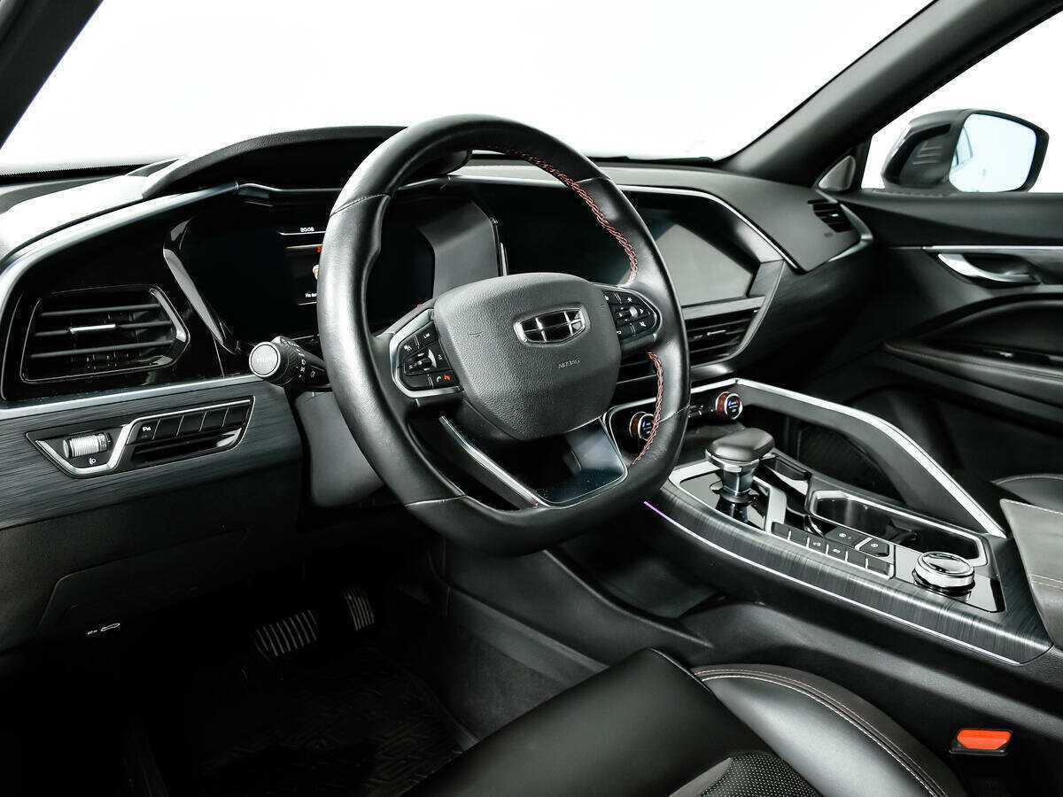 Geely Tugella, 2022 Фото №13