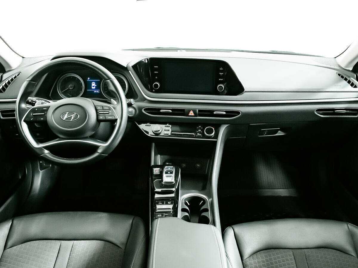 Hyundai Sonata, 2022 Фото №11
