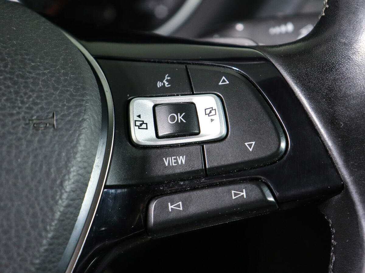 Volkswagen Tiguan, 2020 Фото №20