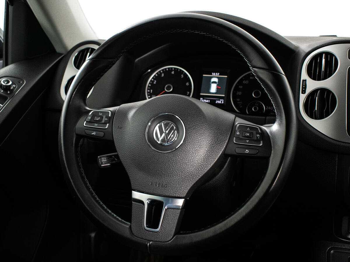 Volkswagen Tiguan, 2013 Фото №14