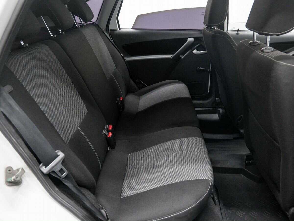 Lada (ВАЗ) Granta, 2014 Фото №10