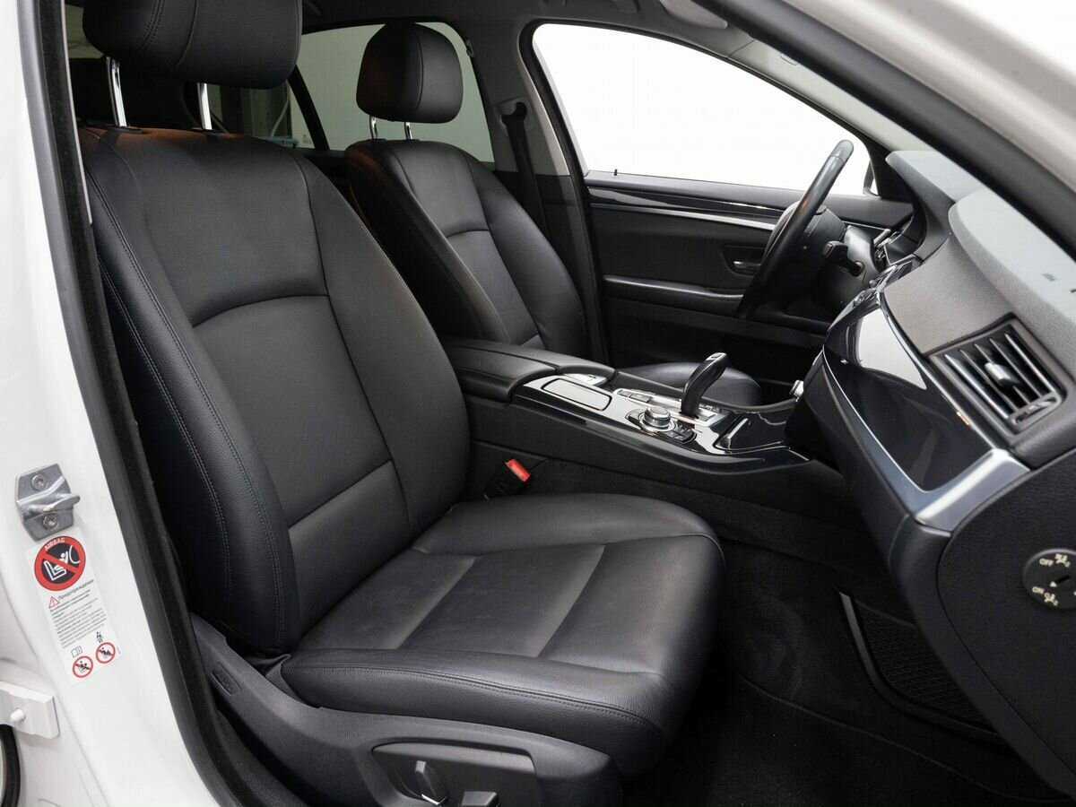 BMW 5 серии 528i xDrive, 2013 Фото №14