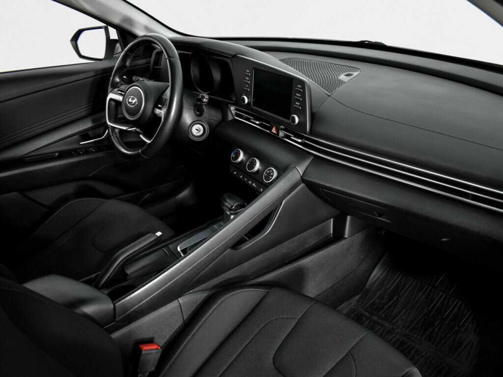 Hyundai Elantra, 2021 Фото №9