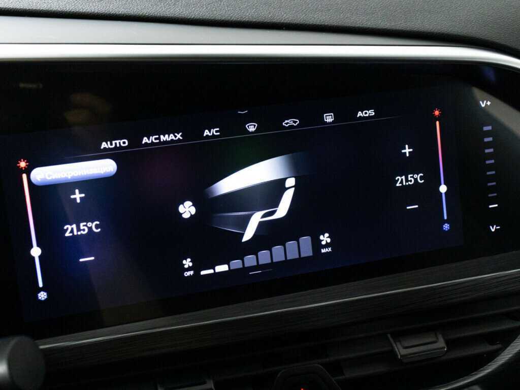 Geely Tugella, 2022 Фото №17