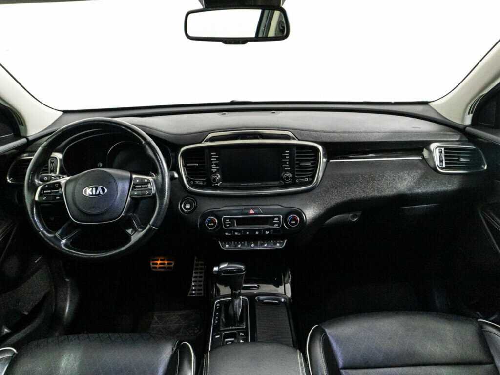 Kia Sorento, 2018 Фото №13