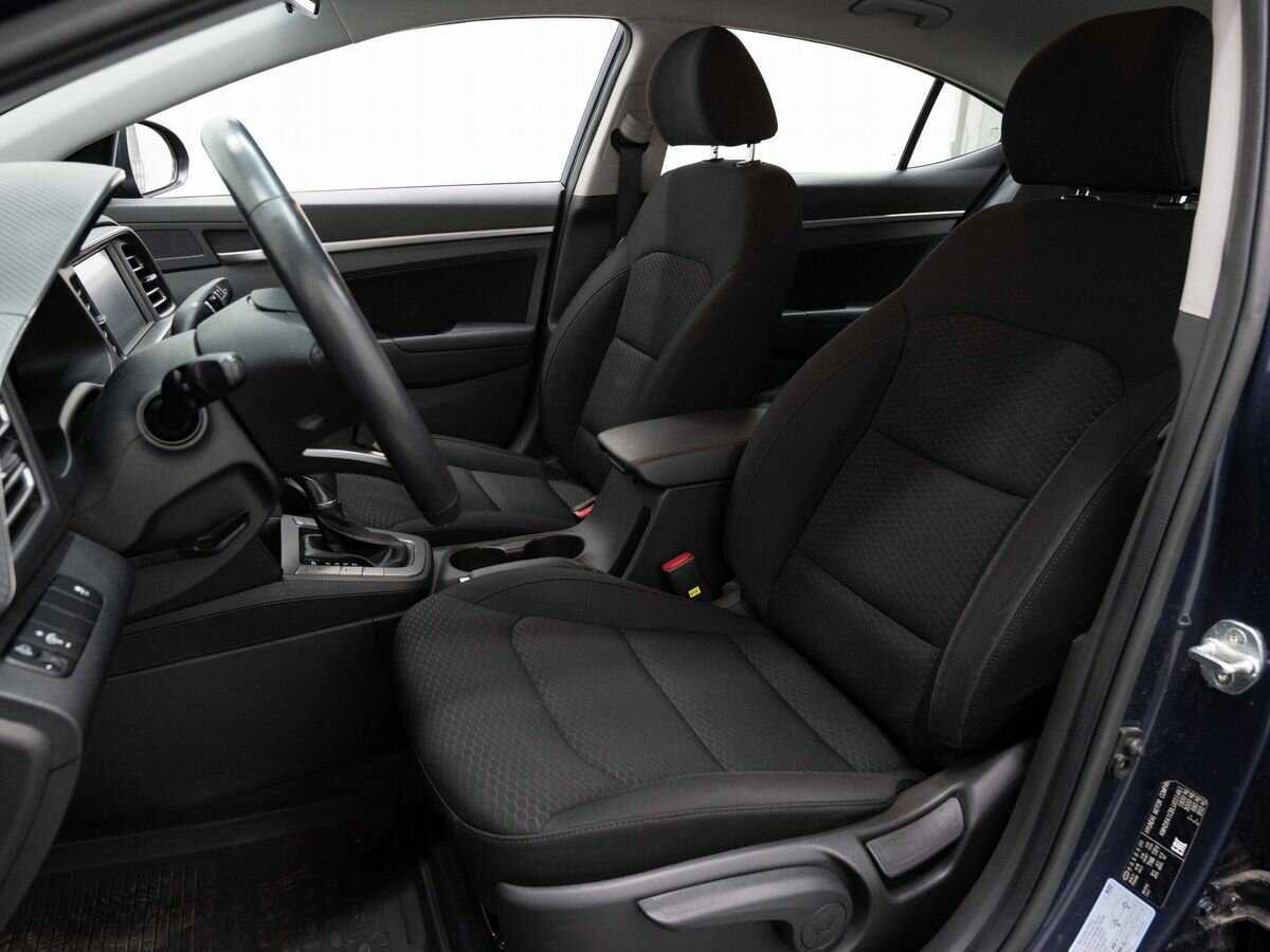 Hyundai Elantra, 2020 Фото №10