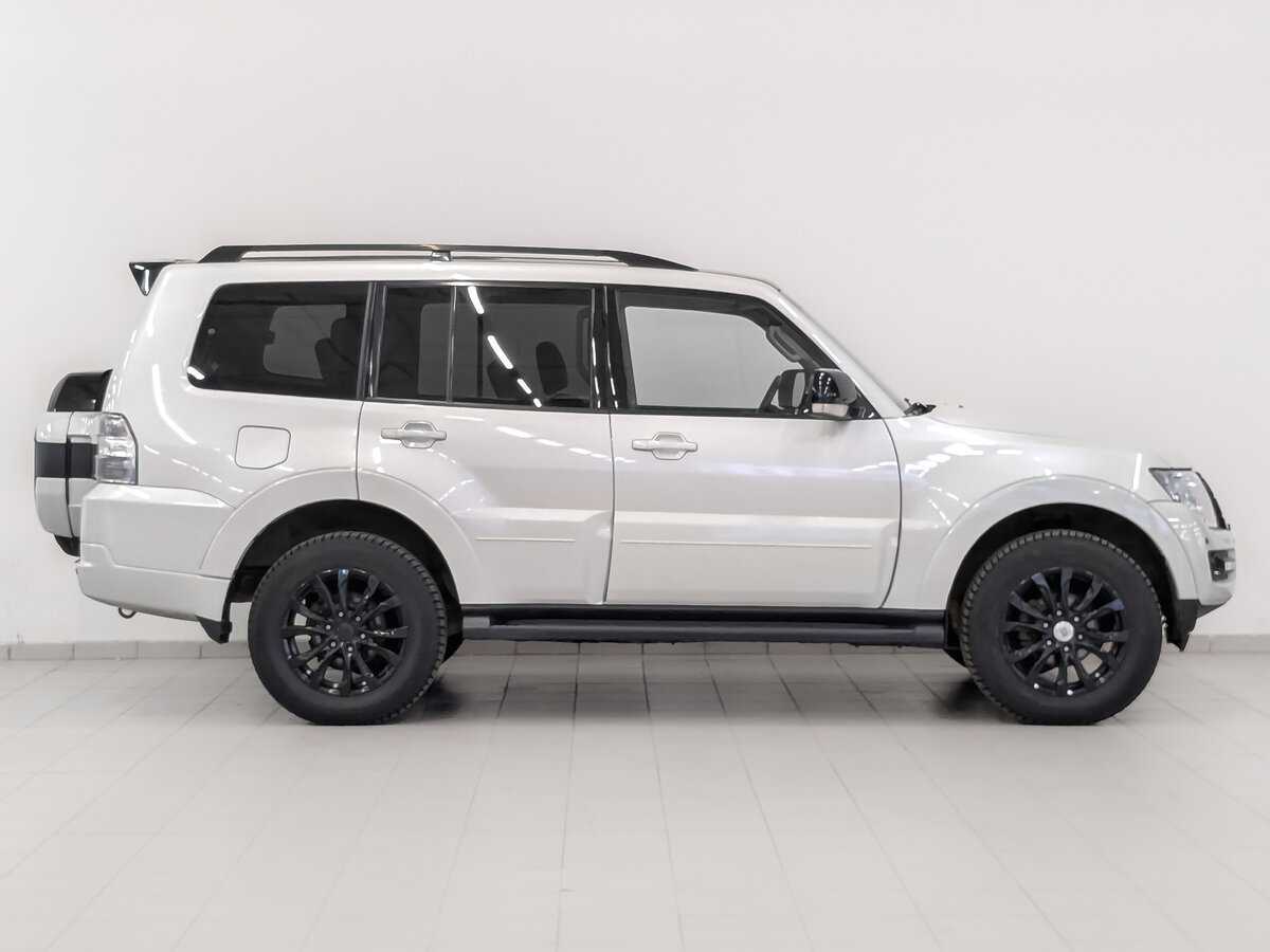 Mitsubishi Pajero, 2019 - 156 021 км. | Фото №4