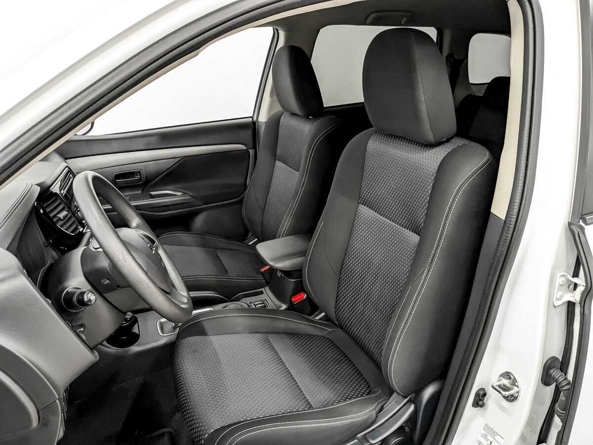 Mitsubishi Outlander, 2015 Фото №20