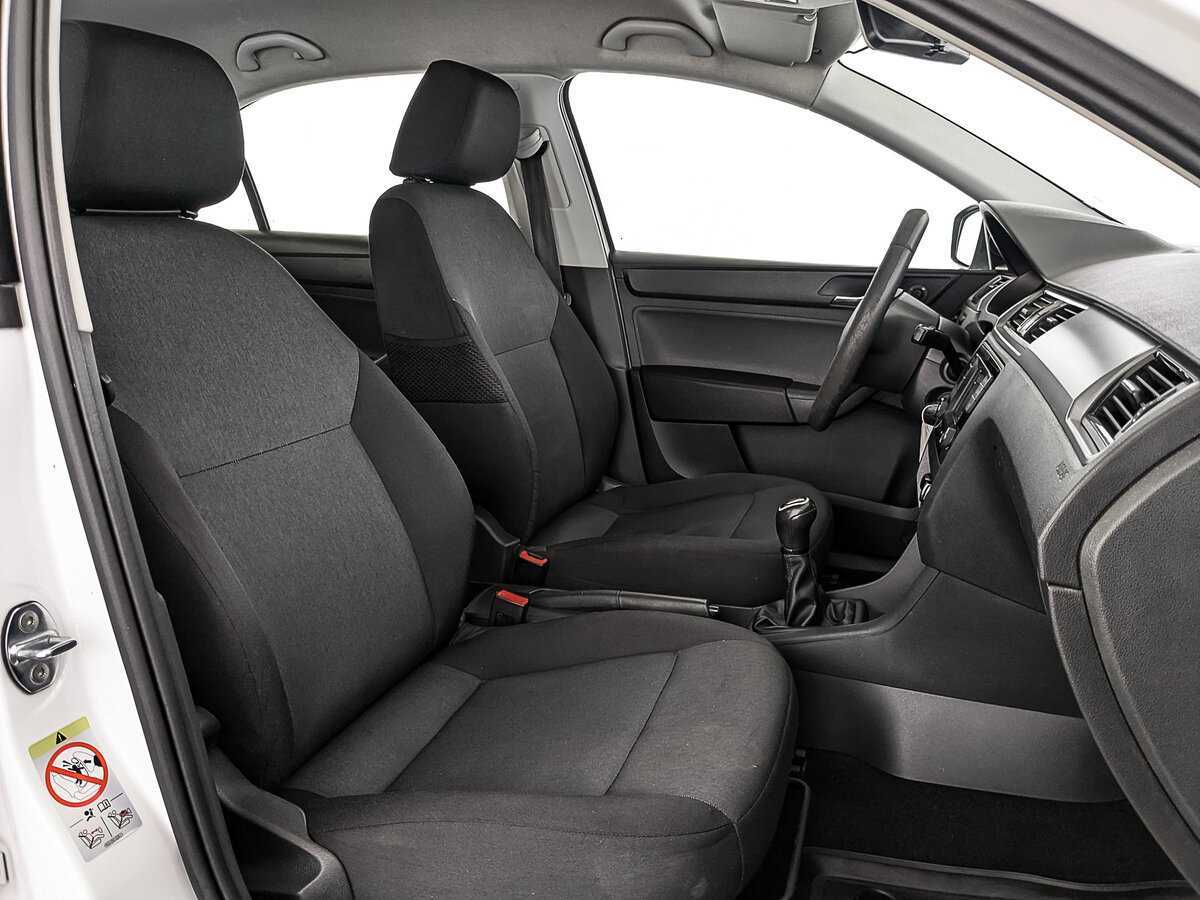 Skoda Rapid, 2017 Фото №23