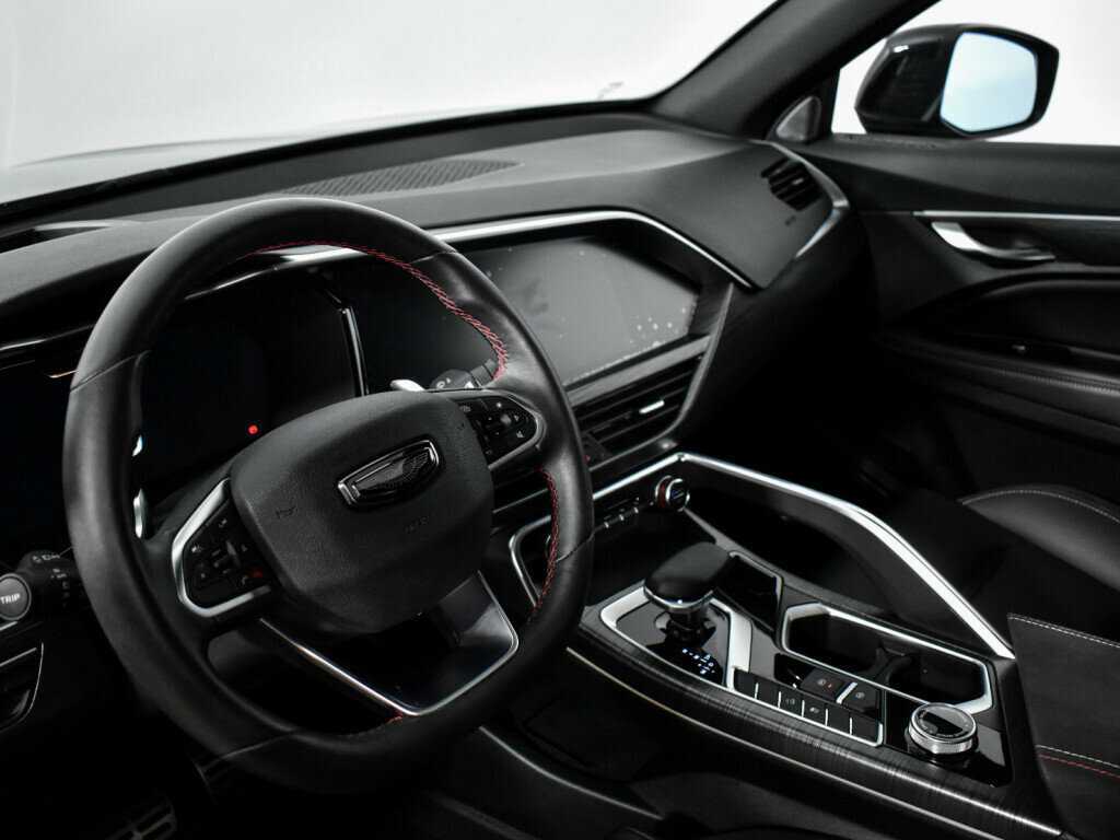 Geely Tugella, 2022 Фото №10