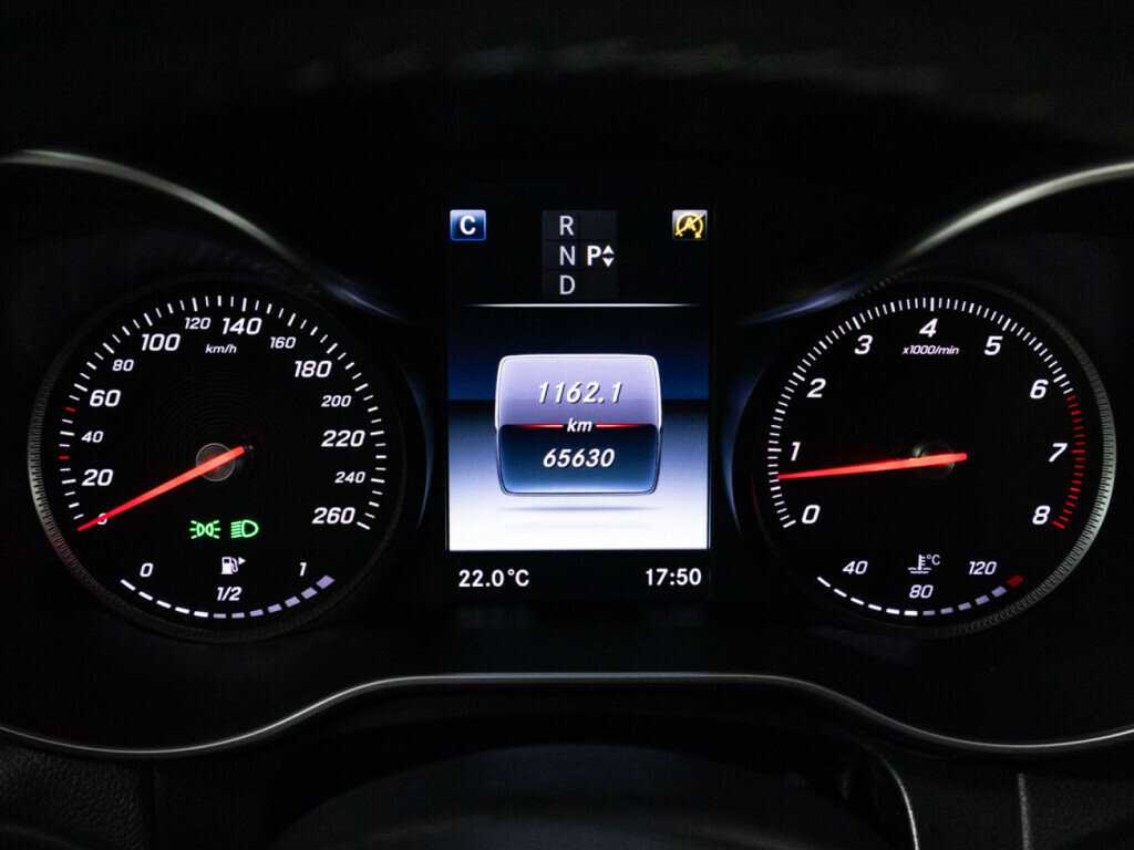 Mercedes-Benz C-Класс 200, 2016 Фото №12