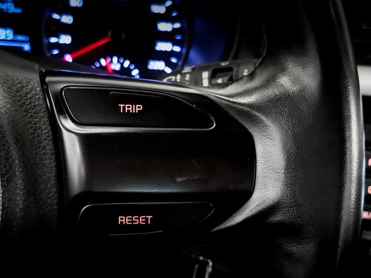 Kia Rio X-Line, 2020 Фото №23