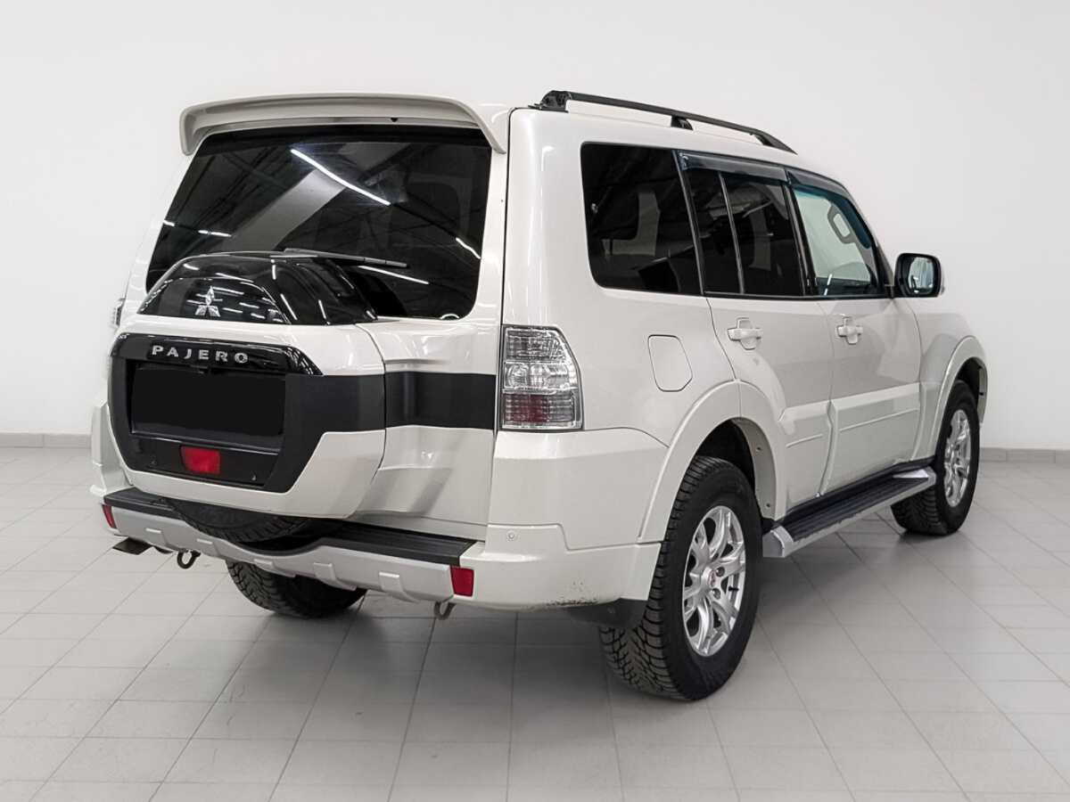 Mitsubishi Pajero, 2015 - 235 560 км. | Фото №5