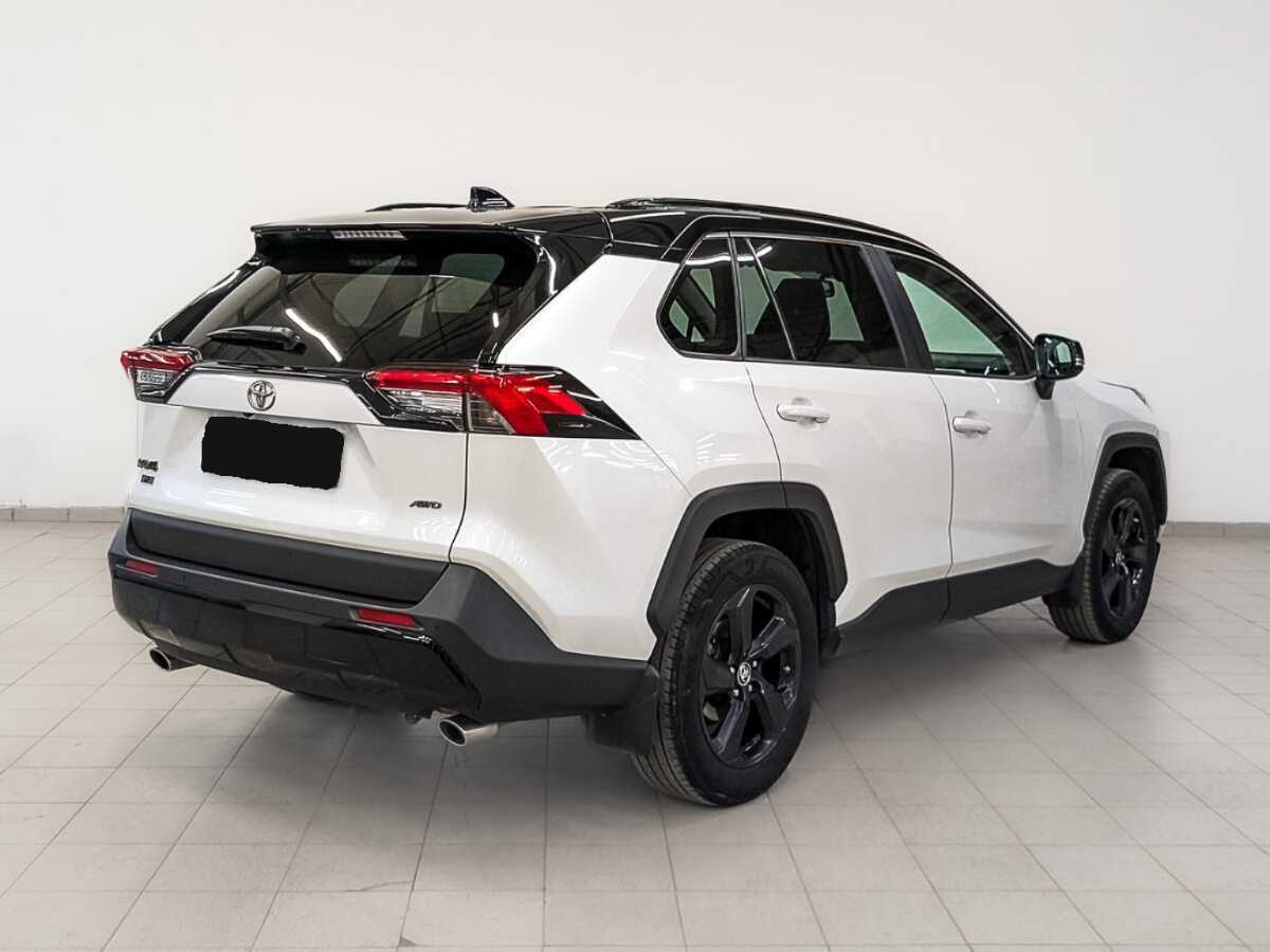 Toyota RAV4, 2021 - 136 072 км. | Фото №5