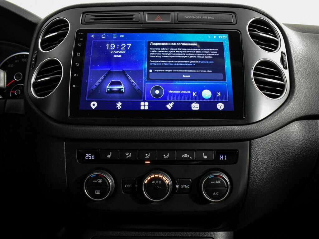 Volkswagen Tiguan, 2016 Фото №15