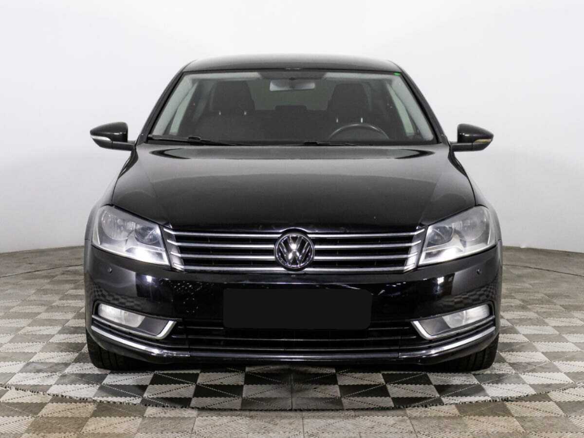 Volkswagen Passat, 2013 - 143 387 км. | Фото №2