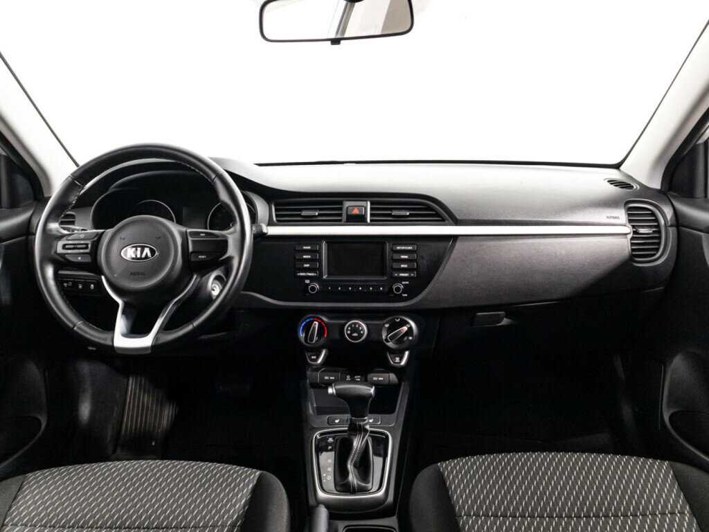 Kia Rio X-Line, 2020 Фото №13