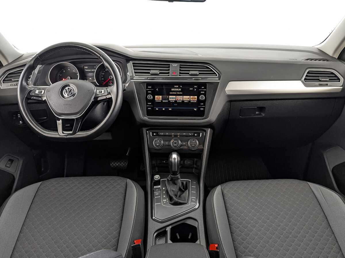 Volkswagen Tiguan, 2020 Фото №14