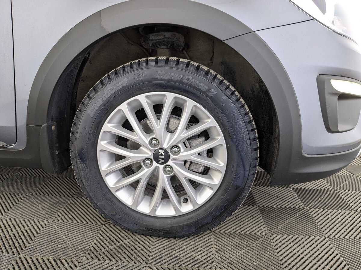 Kia Rio X-Line, 2020 Фото №12