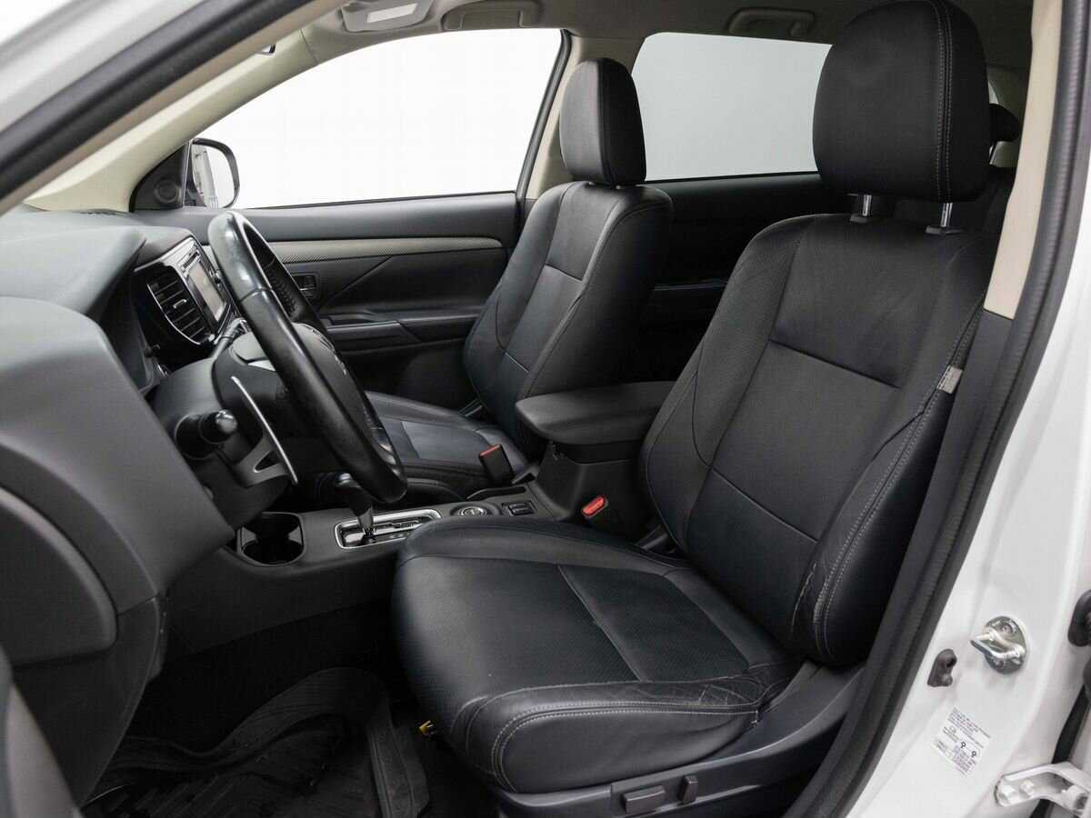 Mitsubishi Outlander, 2012 Фото №9