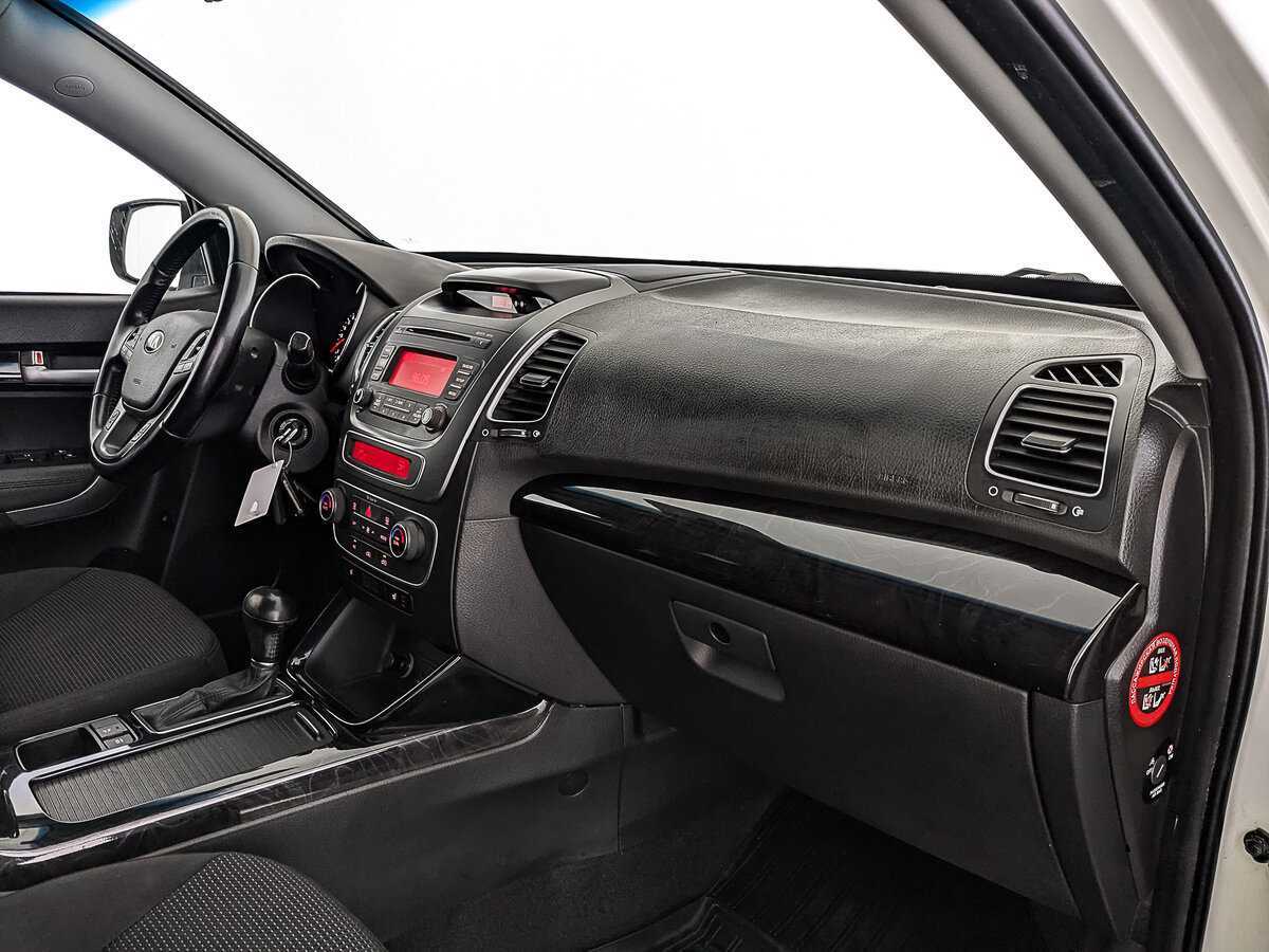 Kia Sorento, 2018 Фото №13