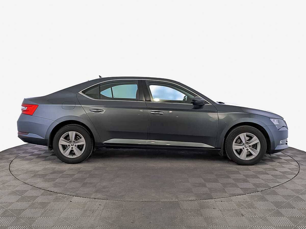 Skoda Superb, 2018 - 68 947 км. | Фото №4