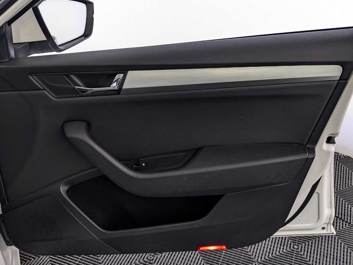 Skoda Superb, 2017 Фото №24