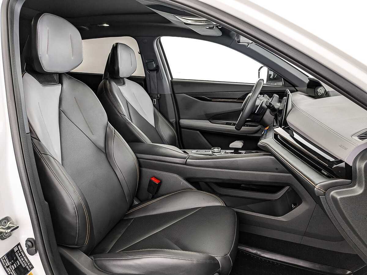 Changan UNI-V, 2023 Фото №23