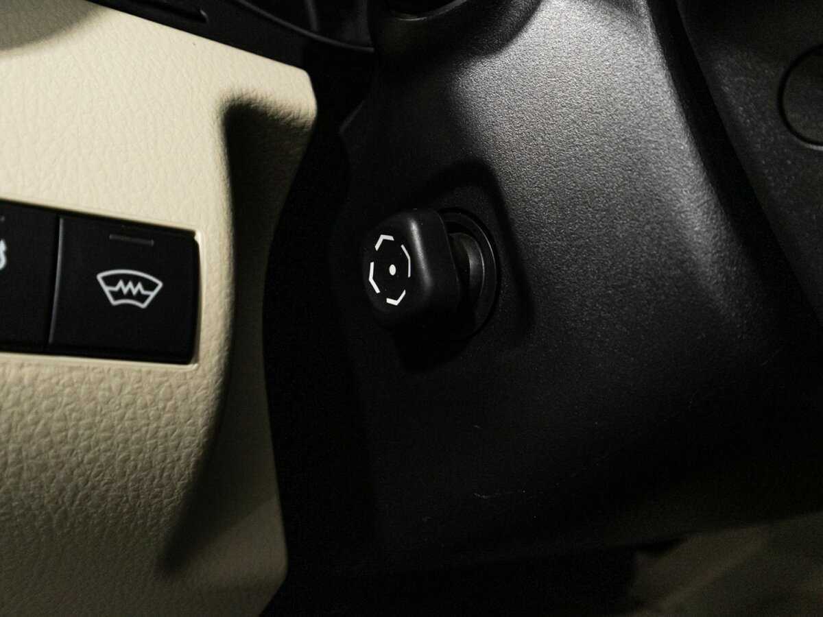 Toyota Camry, 2018 Фото №18