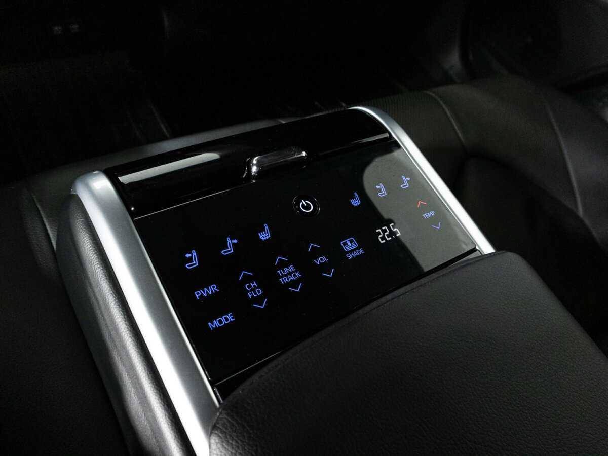 Toyota Camry, 2018 Фото №15