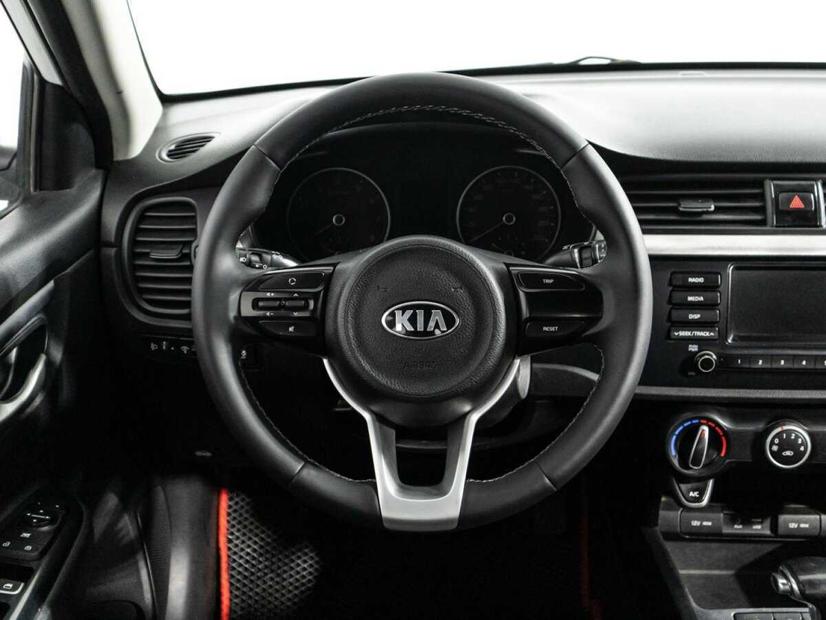 Kia Rio, 2018 Фото №16