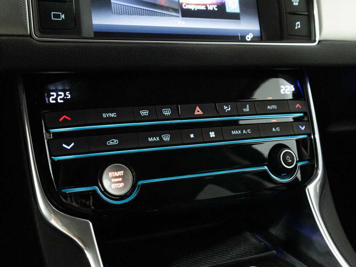 Jaguar XF, 2016 Фото №21