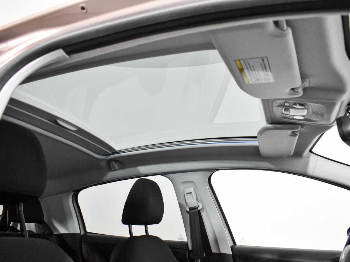 Peugeot 208, 2014 Фото №18