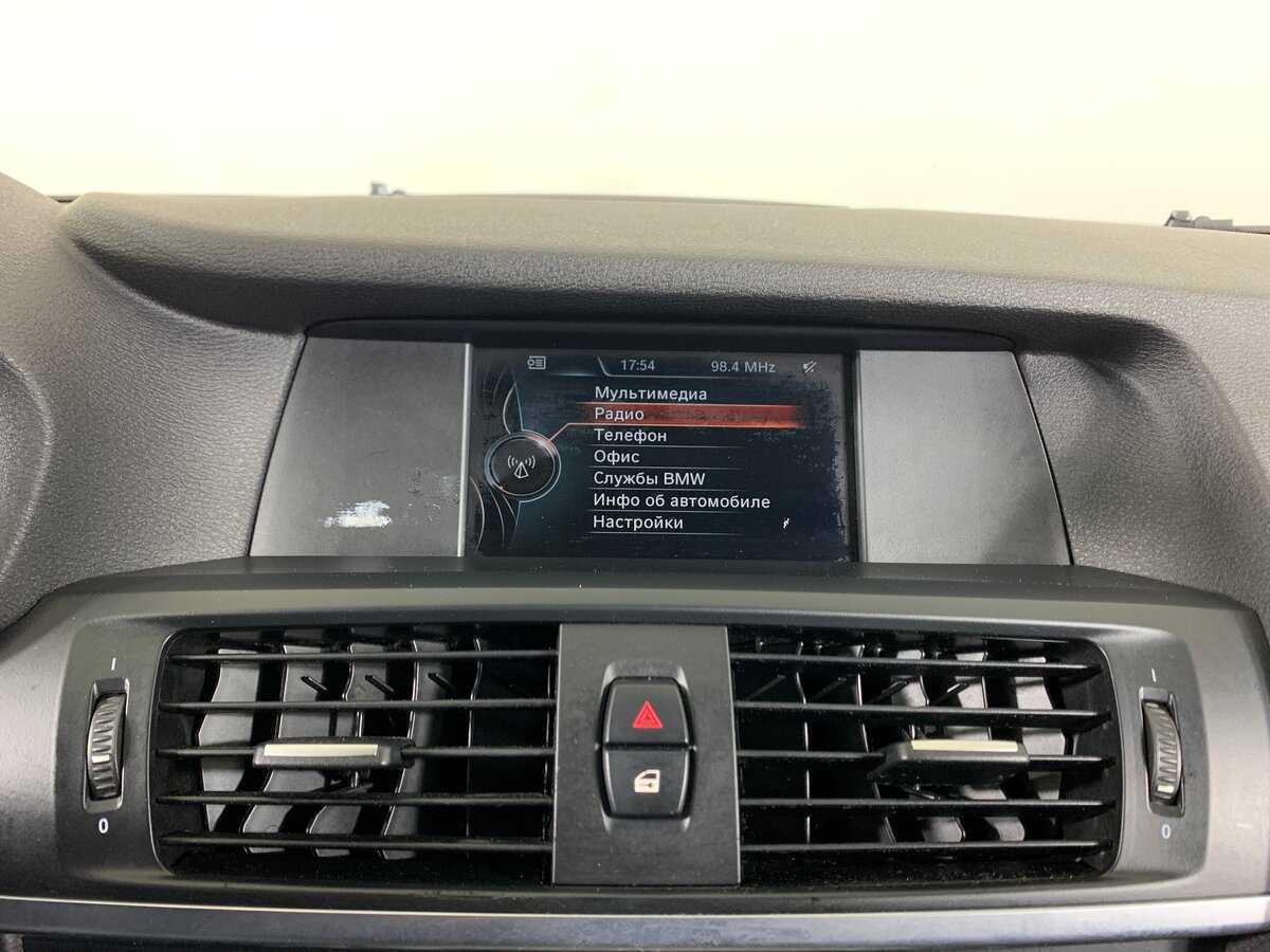 BMW X3 20i xDrive, 2013 Фото №16