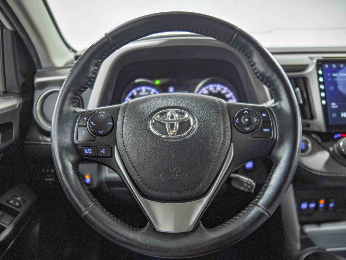 Toyota RAV4, 2018 - 144 082 км. | Фото №8