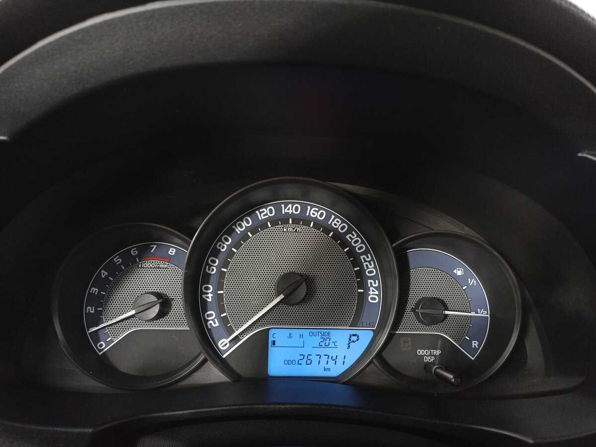 Toyota Corolla, 2013 Фото №13