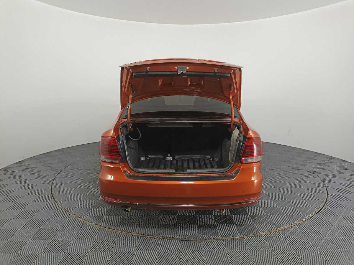 Volkswagen Polo, 2017 Фото №9