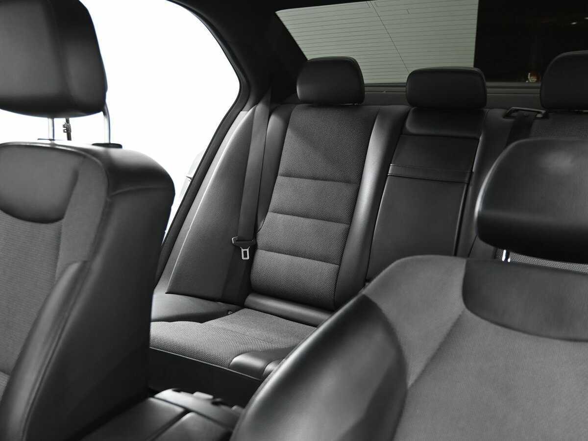 Mercedes-Benz C-Класс 180 BlueEFFICIENCY, 2012 Фото №16