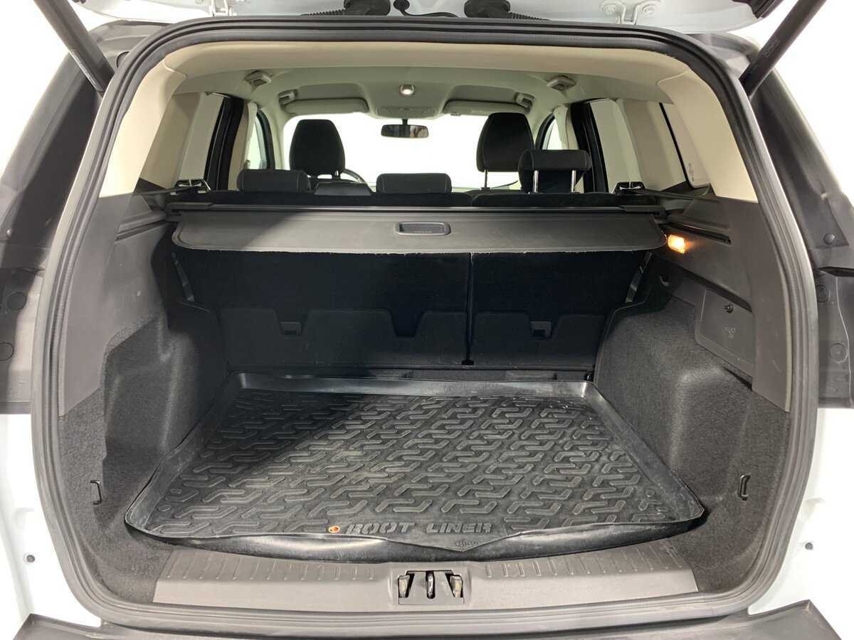 Ford Kuga, 2017 Фото №20