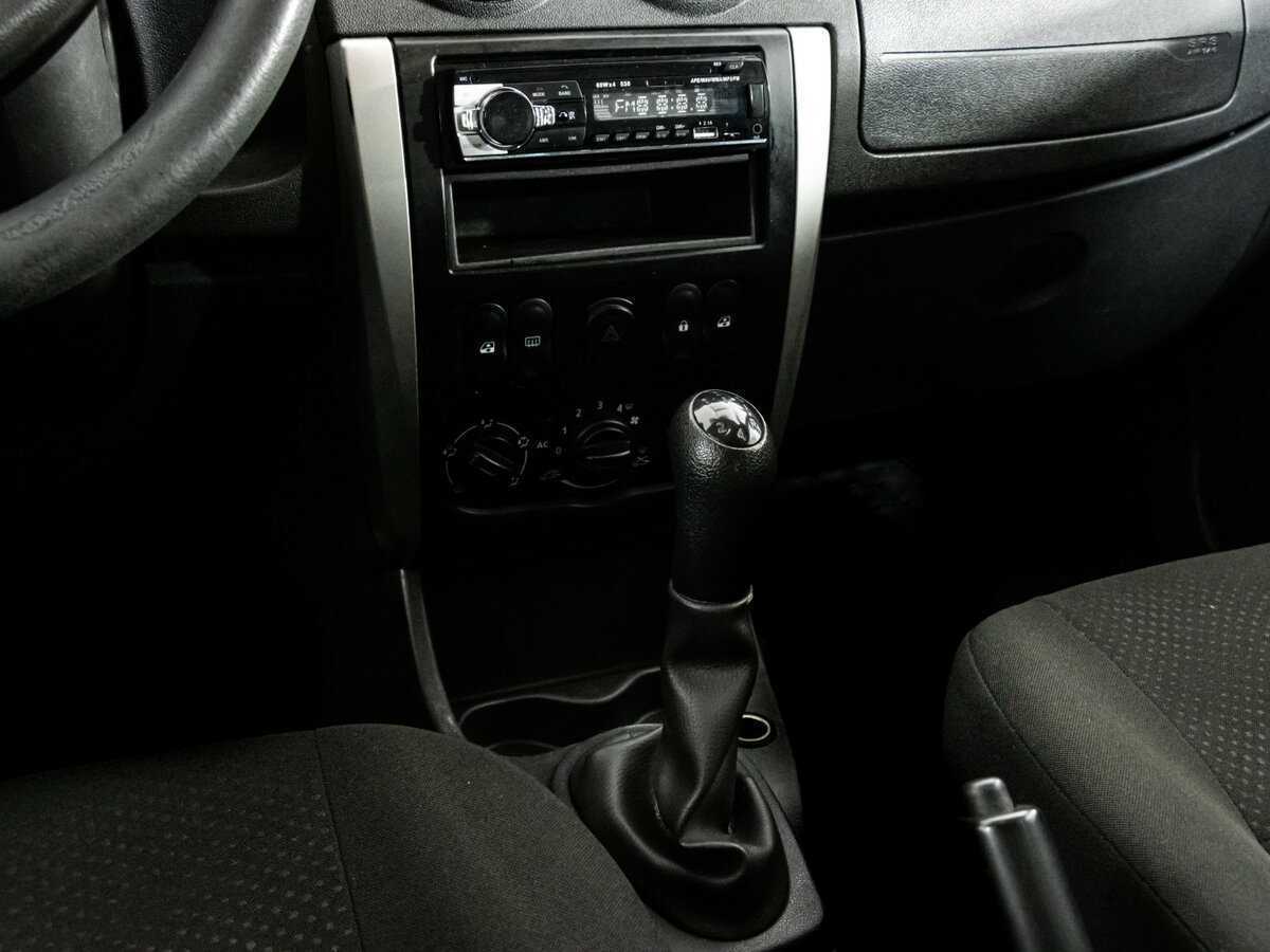 Nissan Almera, 2013 Фото №10