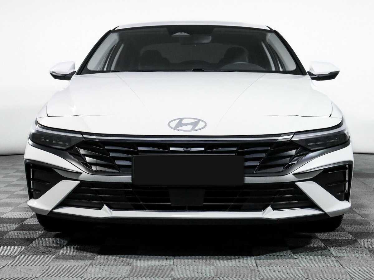 Hyundai Elantra, 2023 - 15 220 км. | Фото №2