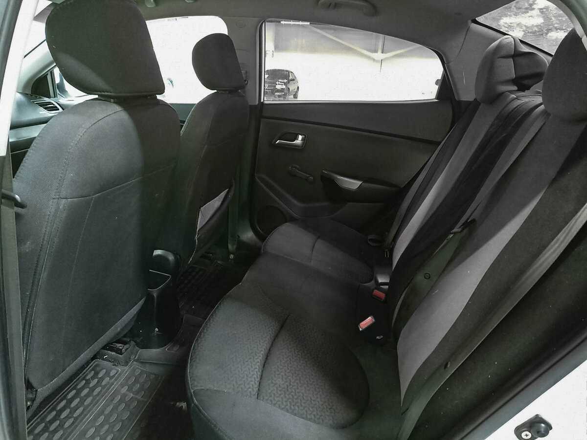 Kia Rio, 2014 Фото №12