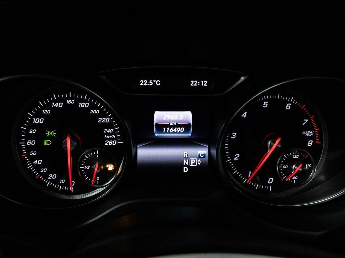 Mercedes-Benz CLA 200, 2018 Фото №12