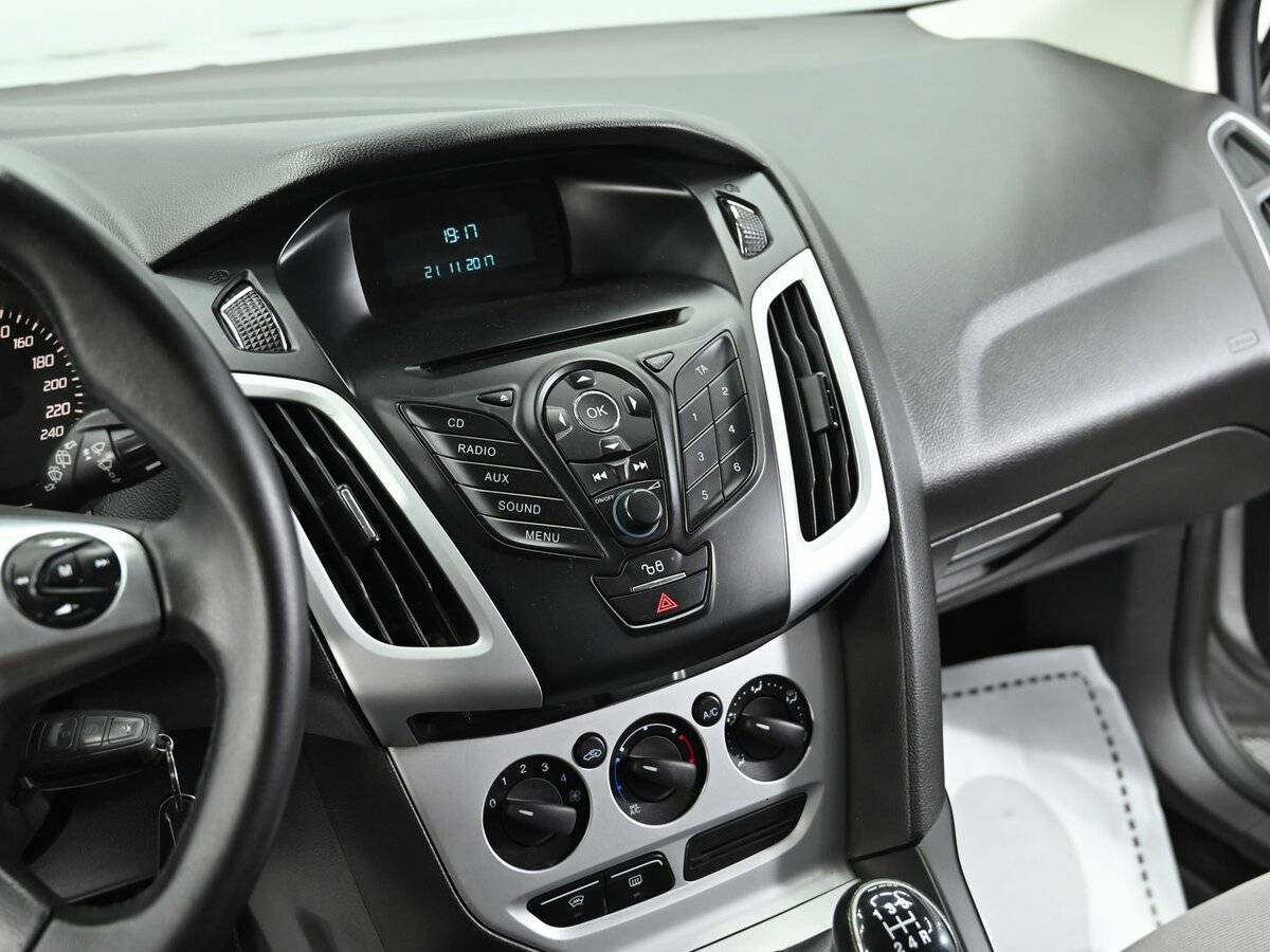 Ford Focus, 2014 Фото №10